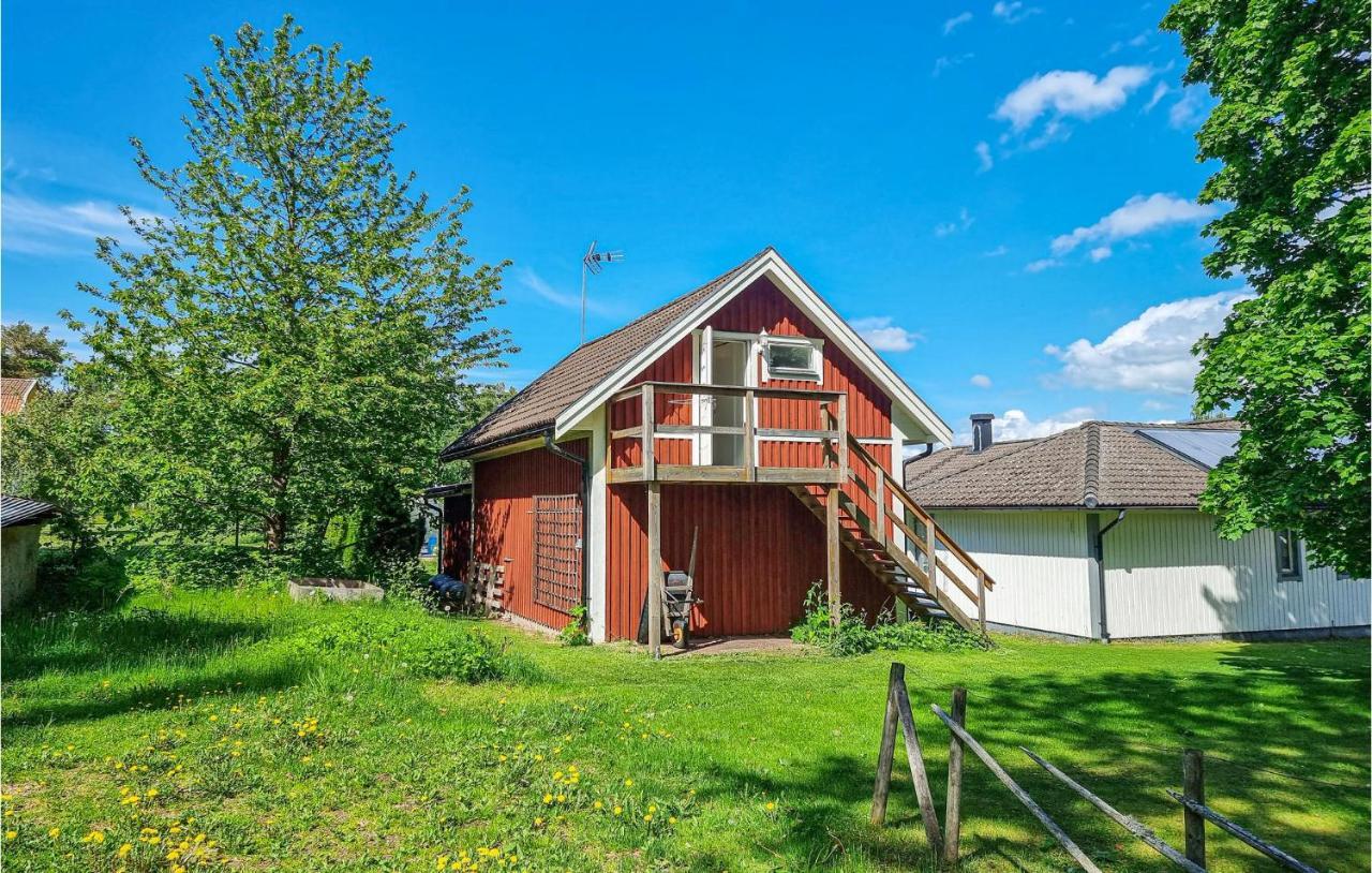 Stunning Apartment In Gullspang With Wifi Bagian luar foto